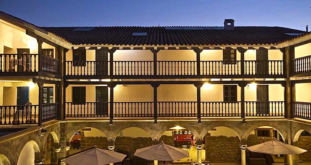 El Mercado Hotel